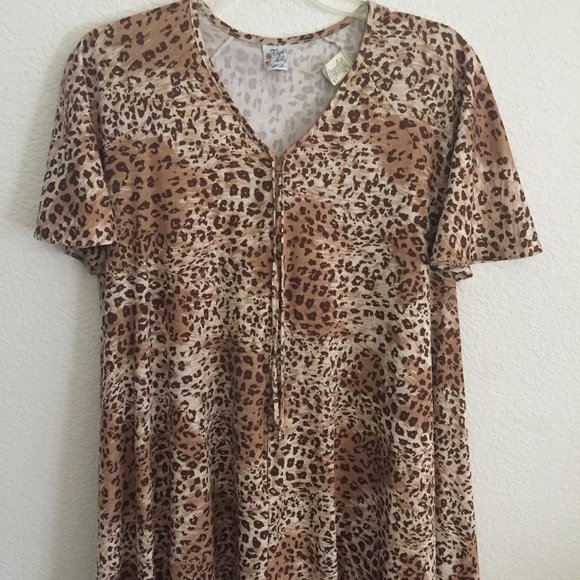 Tigerlily Swing Maxi Dress - Picture 4 of 11